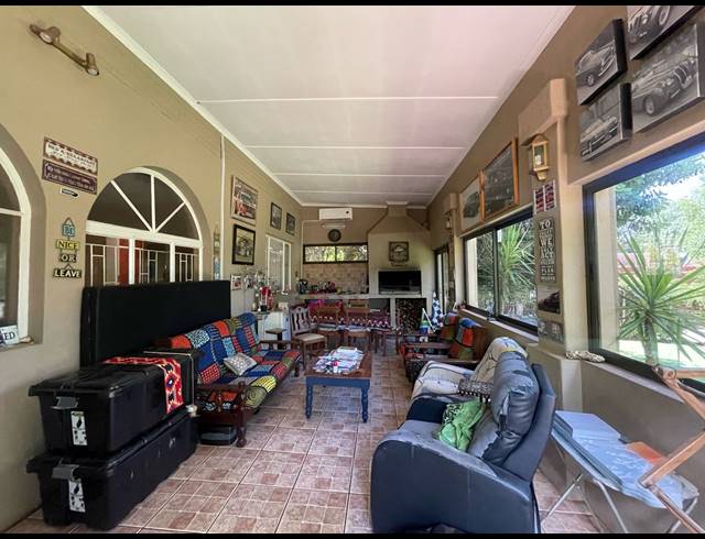 4 BEDROOM HOUSE FOR SALE IN KURUMAN